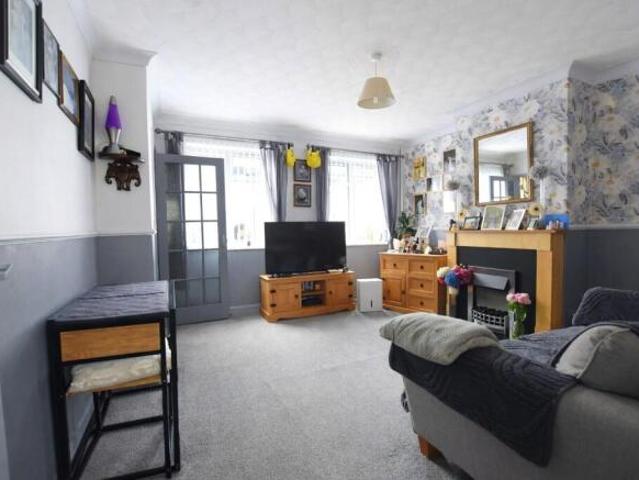 Cottage for sale in Northampton, Northamptonshire