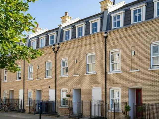 House for sale in Arbury, Cambridgeshire