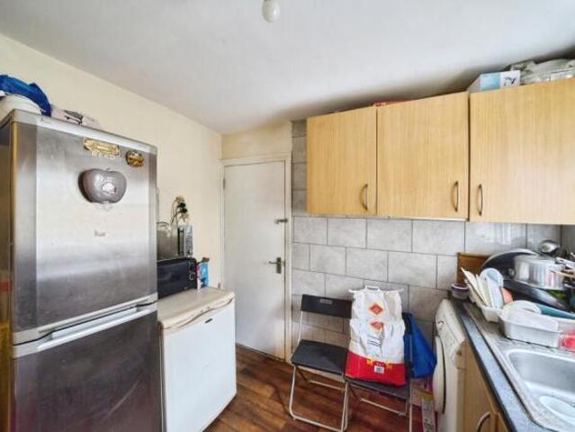 Cottage for sale in Cat Hill