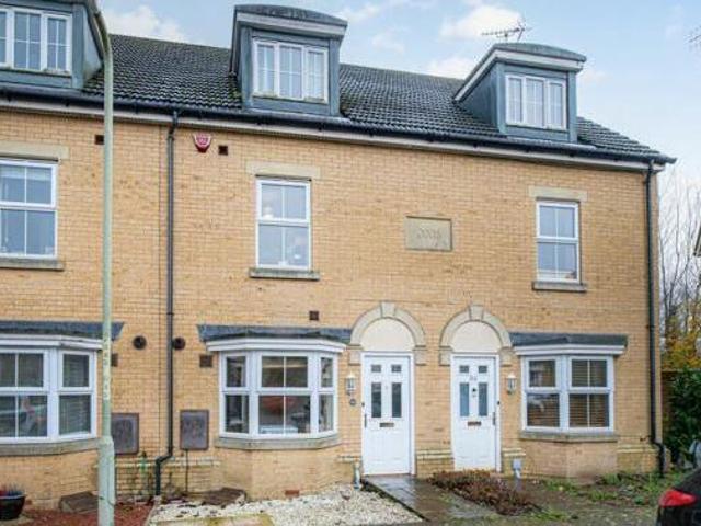 House for sale in Martyrs Field, The Bridge
