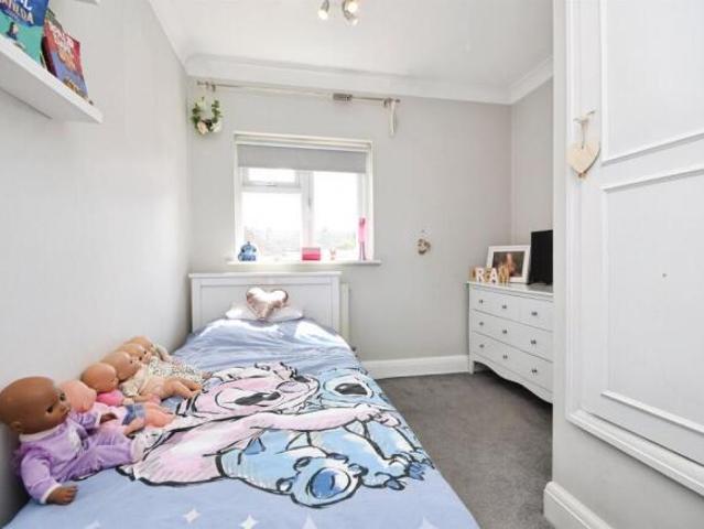 Cottage for sale in Pilgrims' Hatch, Navestock Side