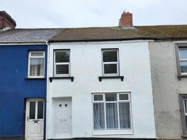 House for sale in Carmarthen, Wales