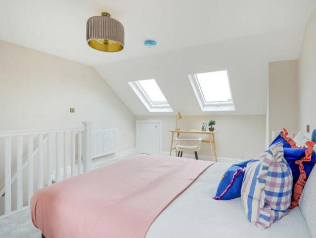 Cottage for sale in Broomhill, South Yorkshire