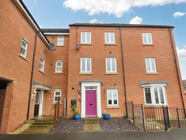 House for sale in Castleford, West Yorkshire
