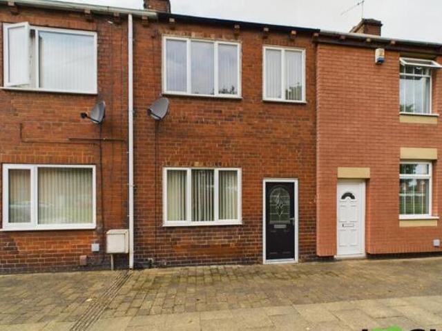 House for sale in Cutsyke, Castleford