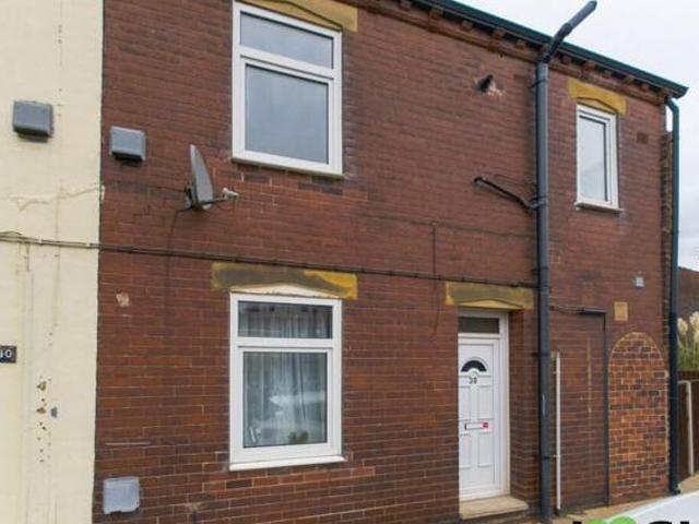 House for sale in Cutsyke, Castleford