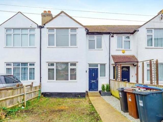 House for sale in Hillview, Surrey