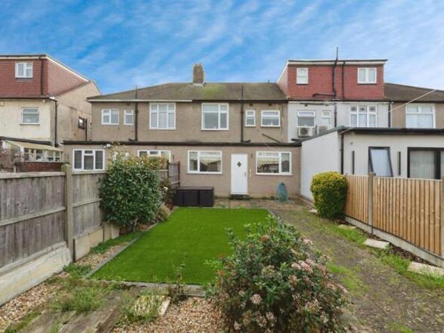 Cottage for sale in Barking, Greater London
