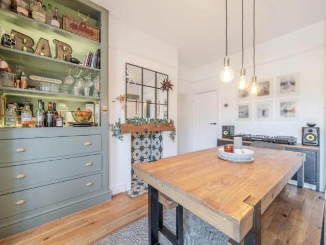 Cottage for sale in Brayford, Lincolnshire