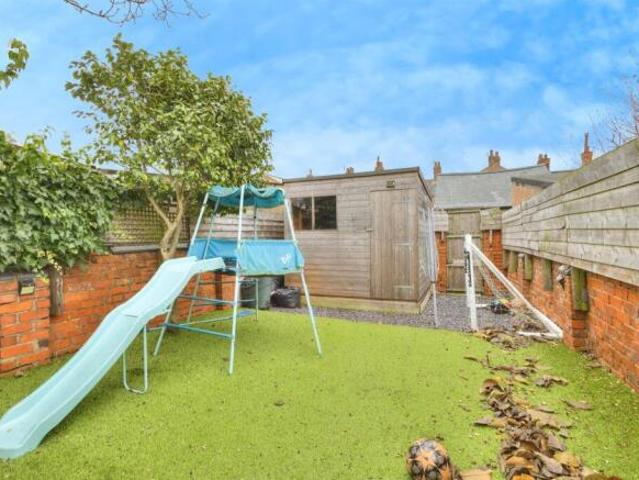 Cottage for sale in Northampton, Northamptonshire