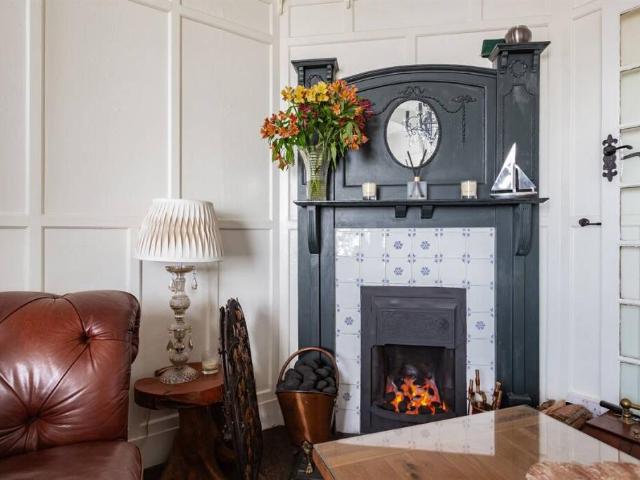 Cottage for sale in Herne, Kent