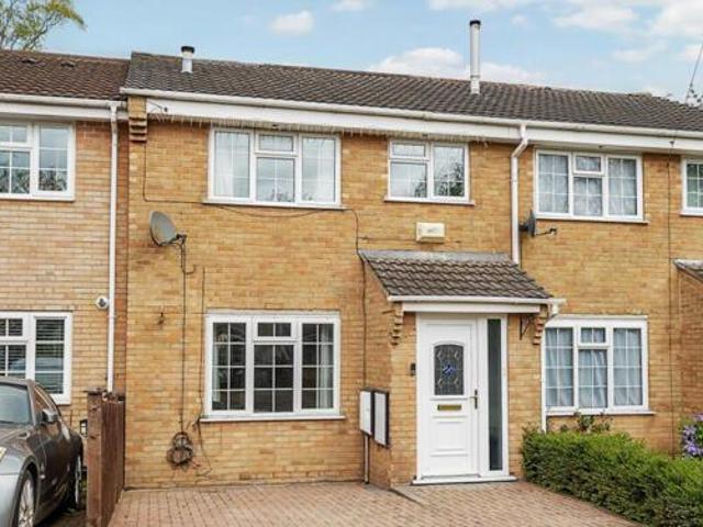 House for sale in Lyons, Greater London