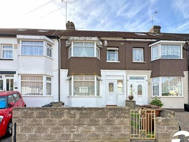 House for sale in Brompton, Chatham