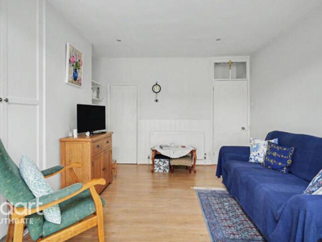 Cottage for sale in Leytonstone, Greater London