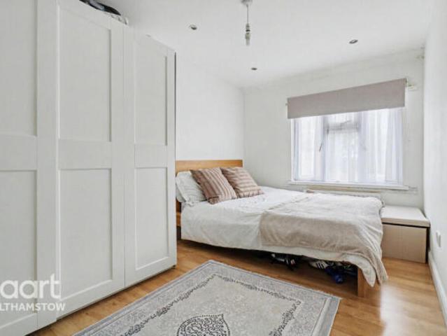 Cottage for sale in Walthamstow, Greater London