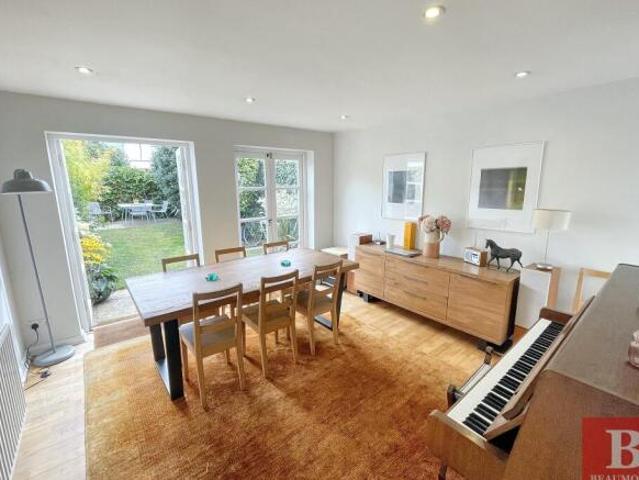 Cottage for sale in Brighton, Brighton and Hove