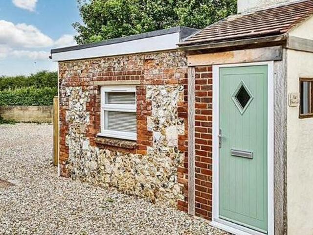 House for sale in Littlecote, West Sussex