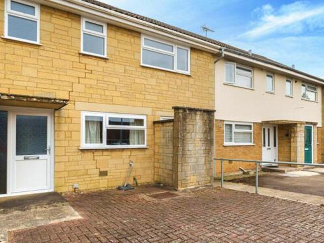 House for sale in Chesterton, Cotswold