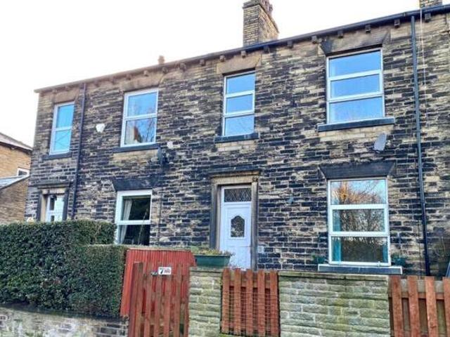 House for sale in Cleckheaton, West Yorkshire