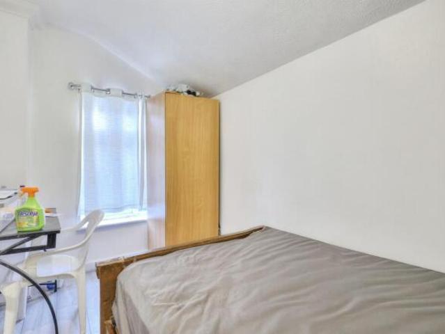 Cottage for sale in Semilong, Northampton