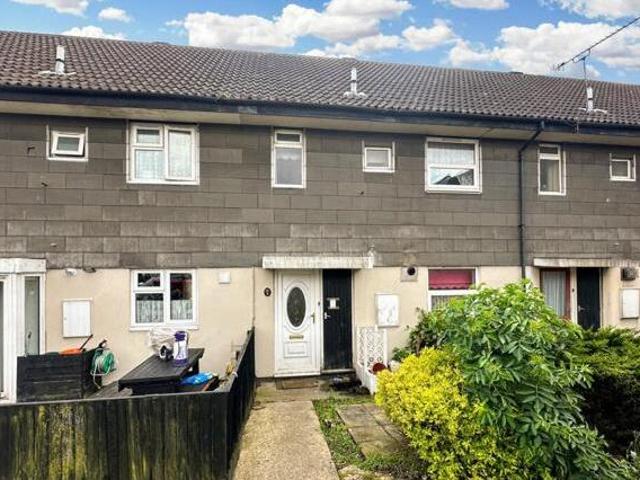 House for sale in Greenstead Estate, Colchester