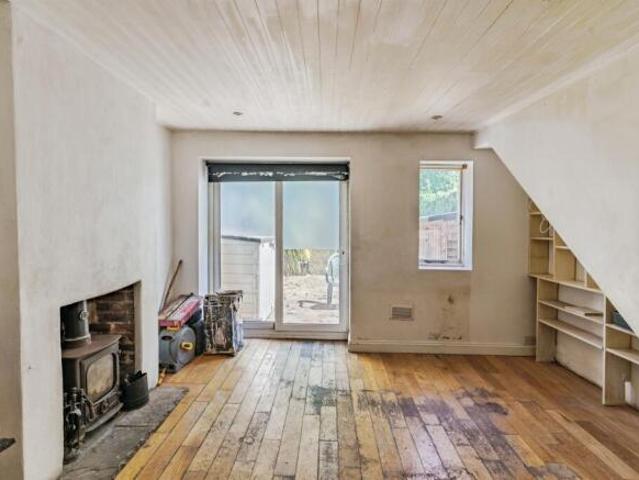 Cottage for sale in Queen's Park, Brighton & Hove