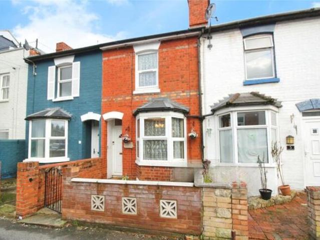 Cottage for sale in Reading