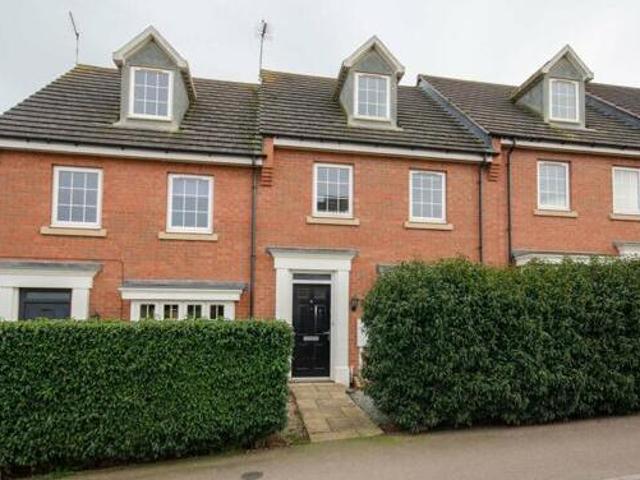 House for sale in Newton, New Bilton
