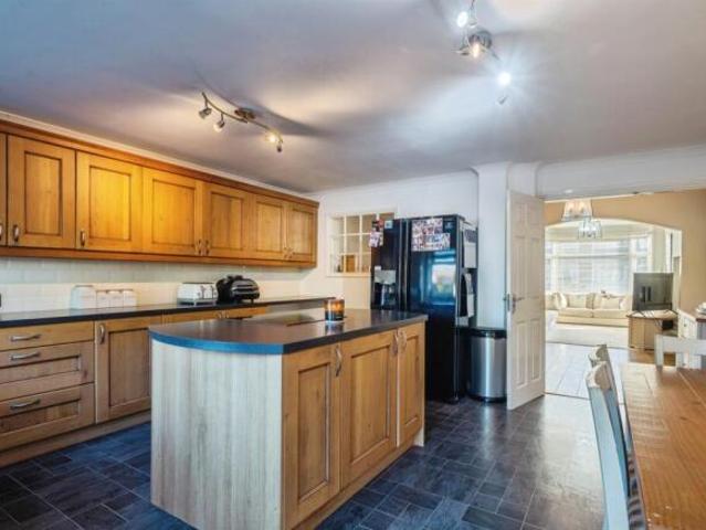 Cottage for sale in Northfield, Hessle