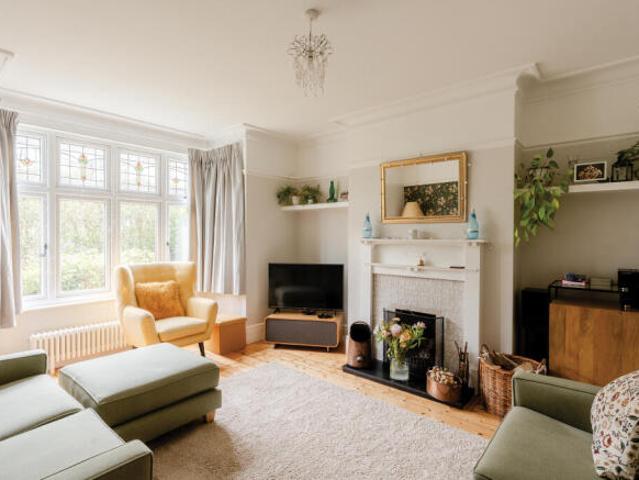 Cottage for sale in Feckenham, City Of Bristol
