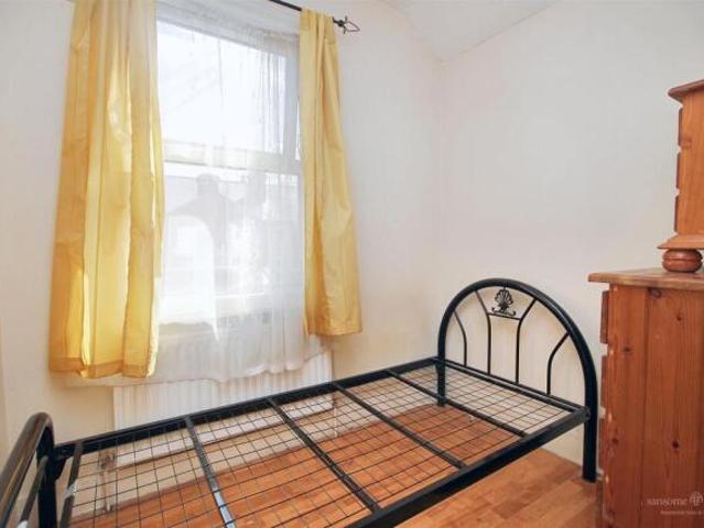 Cottage for sale in Reading