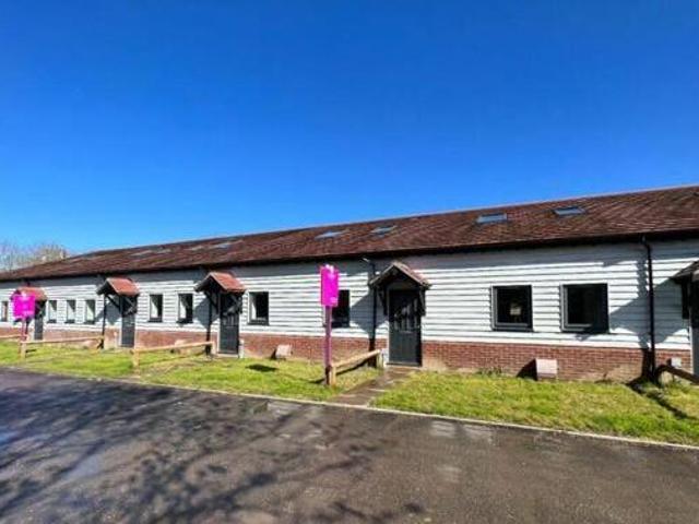 House for sale in Fole, Surrey