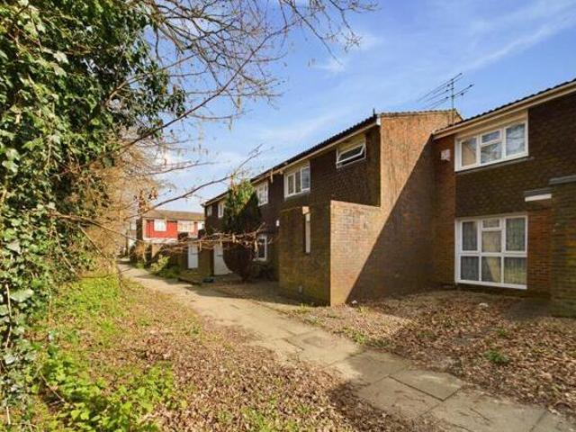 House for sale in Bewbush, Crawley