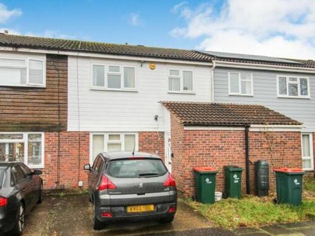 House for sale in Bewbush, Crawley