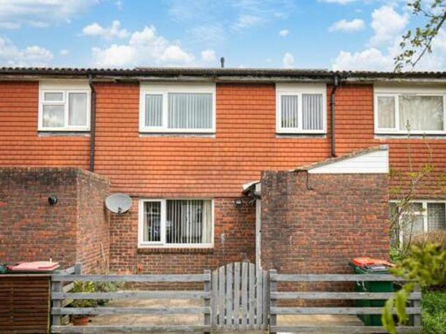 House for sale in Bewbush, Crawley
