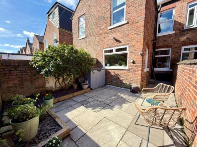 Cottage for sale in Georgia, Greater Manchester