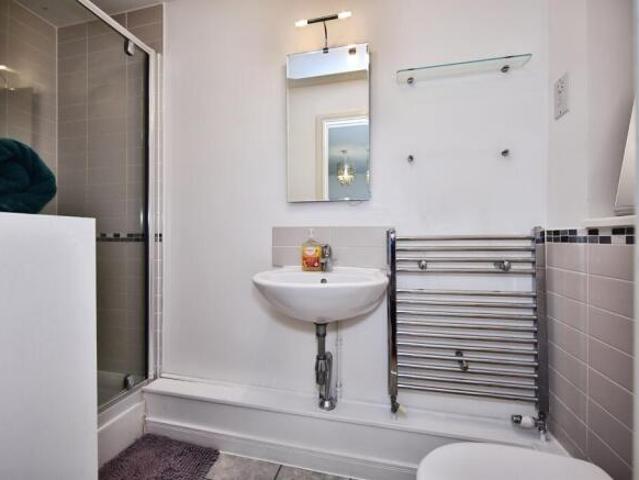 Cottage for sale in Snodland, Bourne Vale