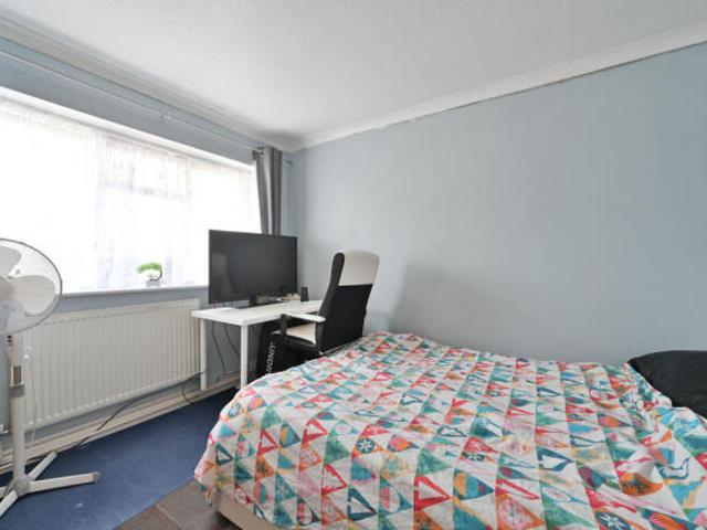 Cottage for sale in North Watford, Hertfordshire