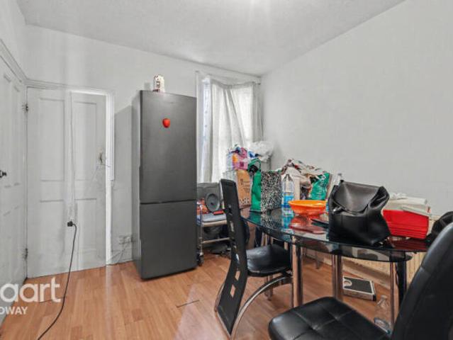 Cottage for sale in Luton, Chatham