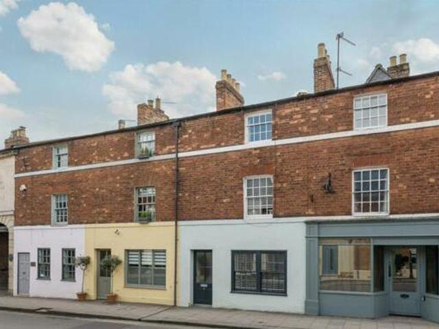 House for sale in Devizes, Wiltshire