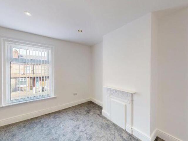 Cottage for sale in Georgia, Greater Manchester