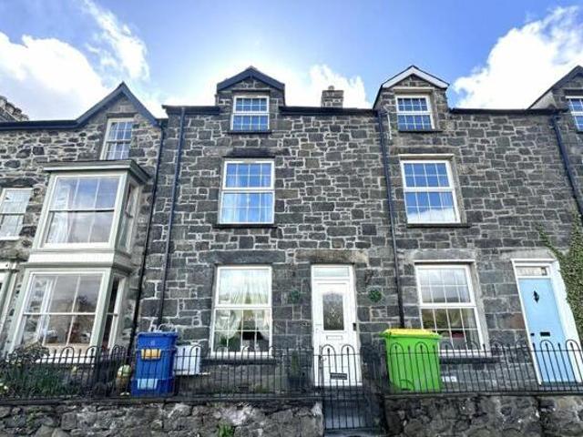 House for sale in Dolgellau, Wales