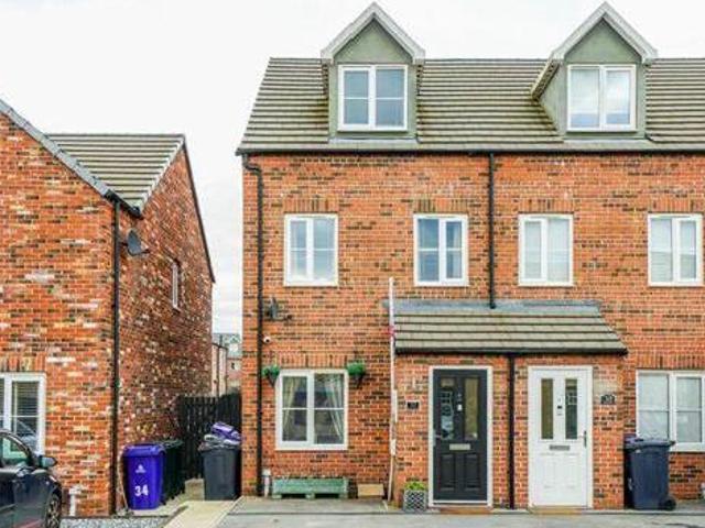 House for sale in Rossington, Doncaster