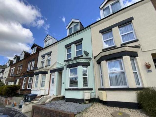 House for sale in River, Ash
