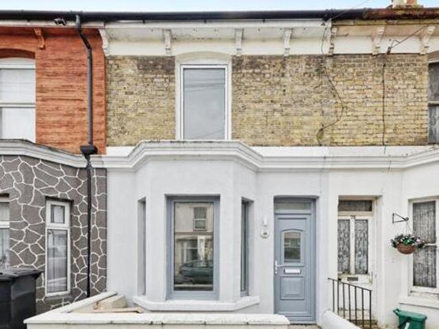 House for sale in Clarendon, Ash