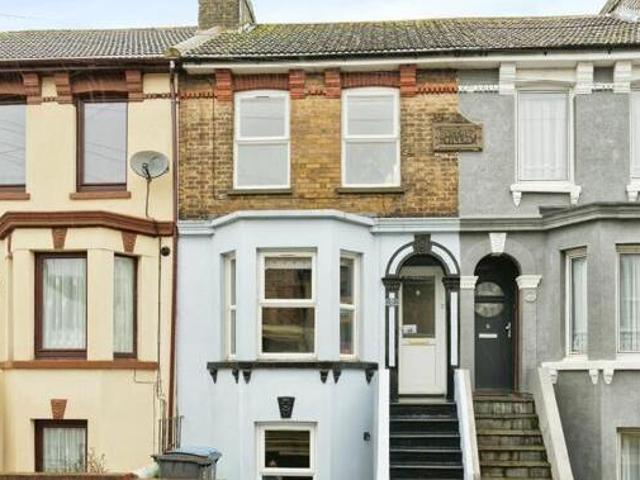 House for sale in Tower Hamlets, Ash
