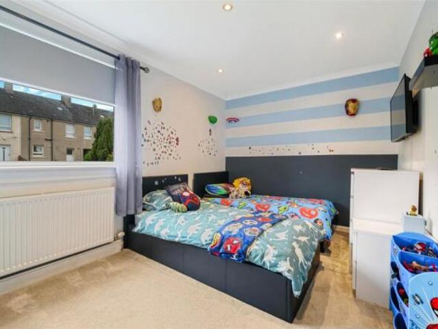 Cottage for sale in Baillieston, Scotland