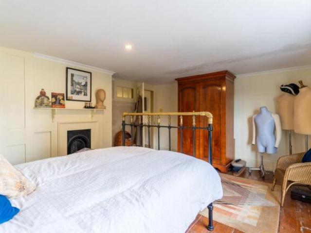 Cottage for sale in Milton, Hamerton