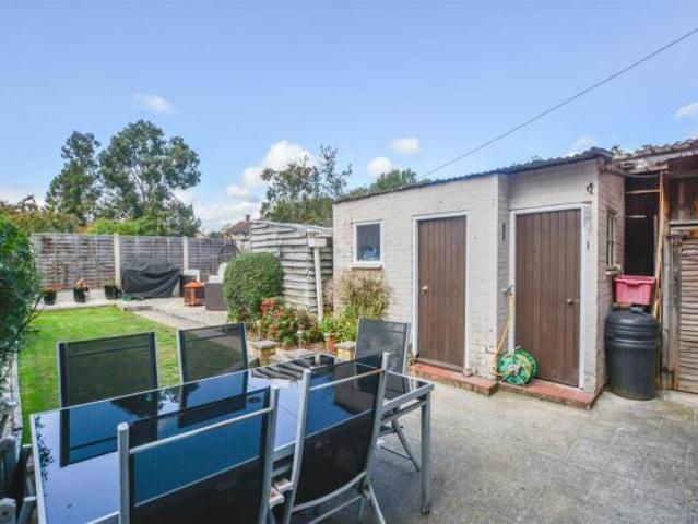 Cottage for sale in Hutton Mount, Navestock Side
