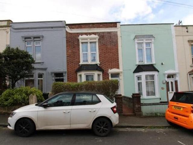 House for sale in Feckenham, City Of Bristol